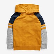 Hoodies & Sweatshirts